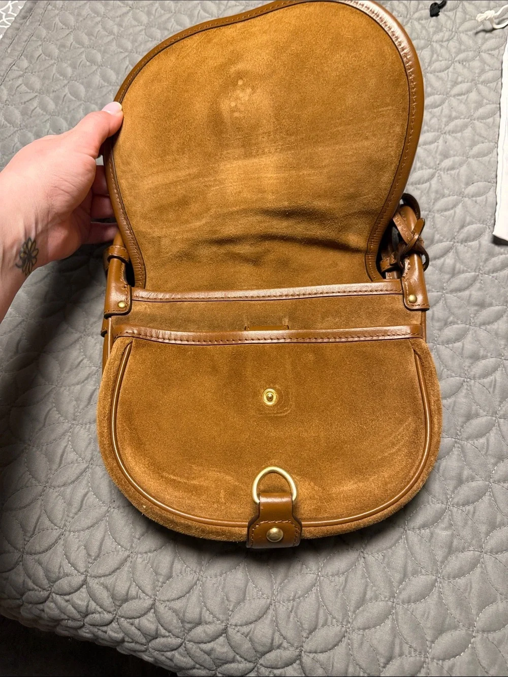 Michael Kors Hamilton Shearling Small Messenger Crossbody Bag Luggage Brown